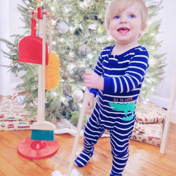 Melissa & Doug Brand New 6pc Set Wooden Broom, Duster & Mop Toy Set for Kids - Picture 11 of 13